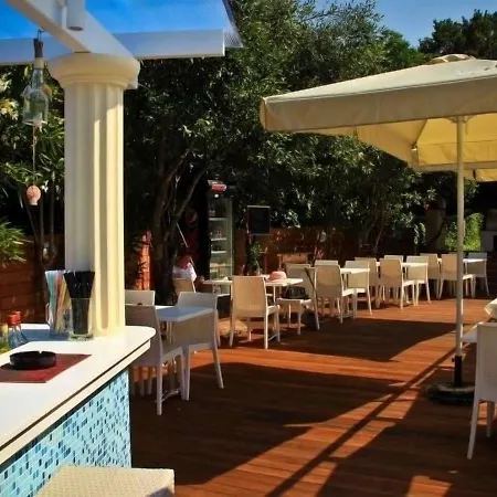 Katia Hotel 2*